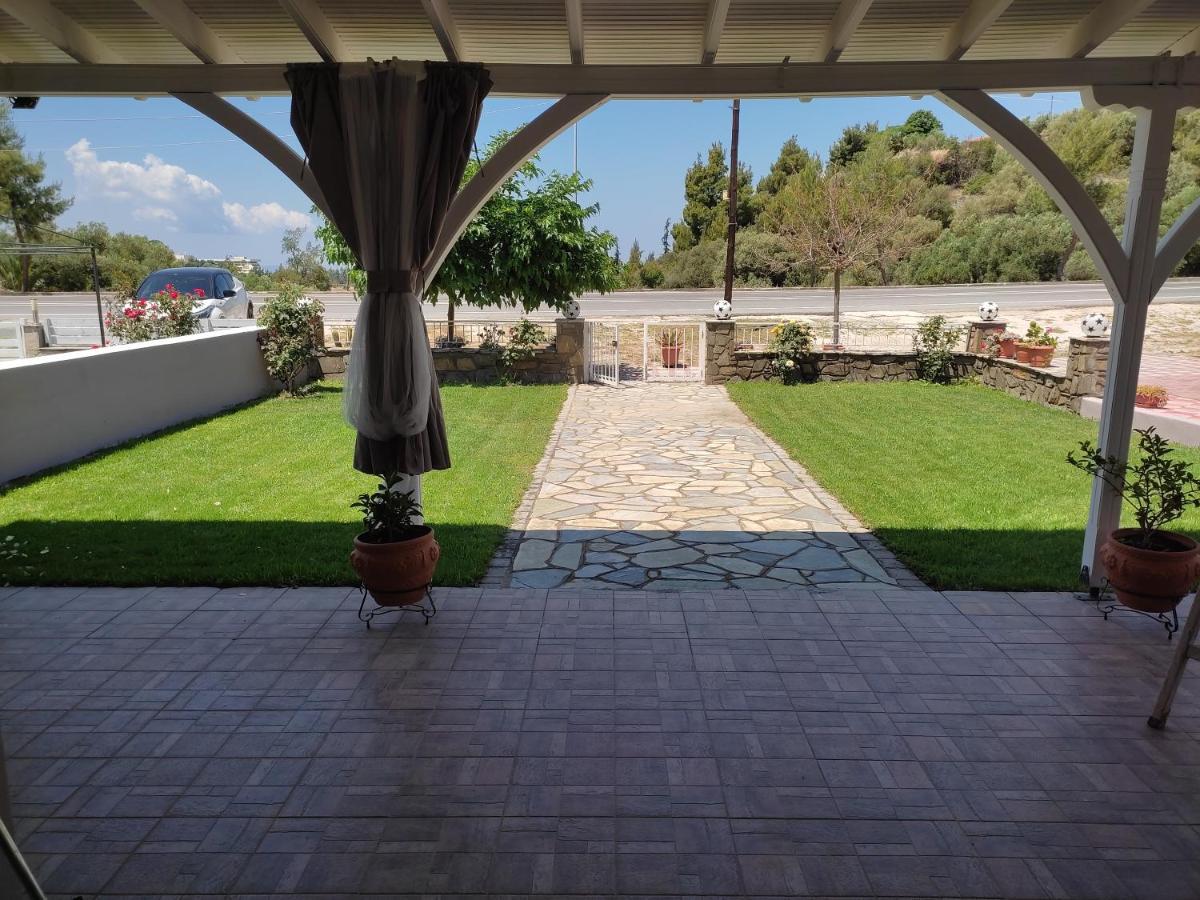 Christos House Villa Neos Marmaras Exterior foto