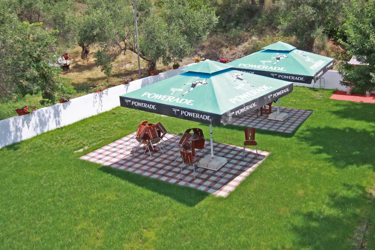 Christos House Villa Neos Marmaras Exterior foto