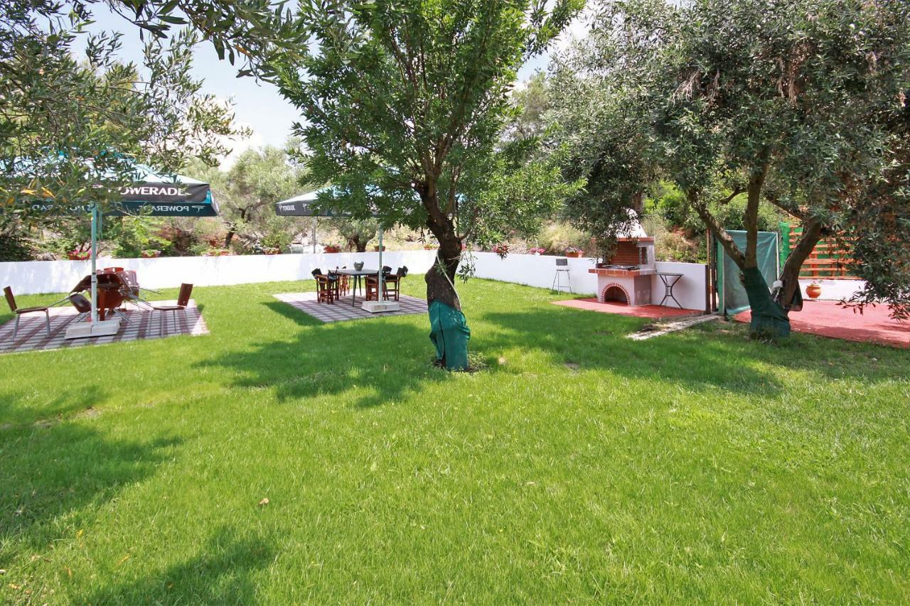 Christos House Villa Neos Marmaras Exterior foto